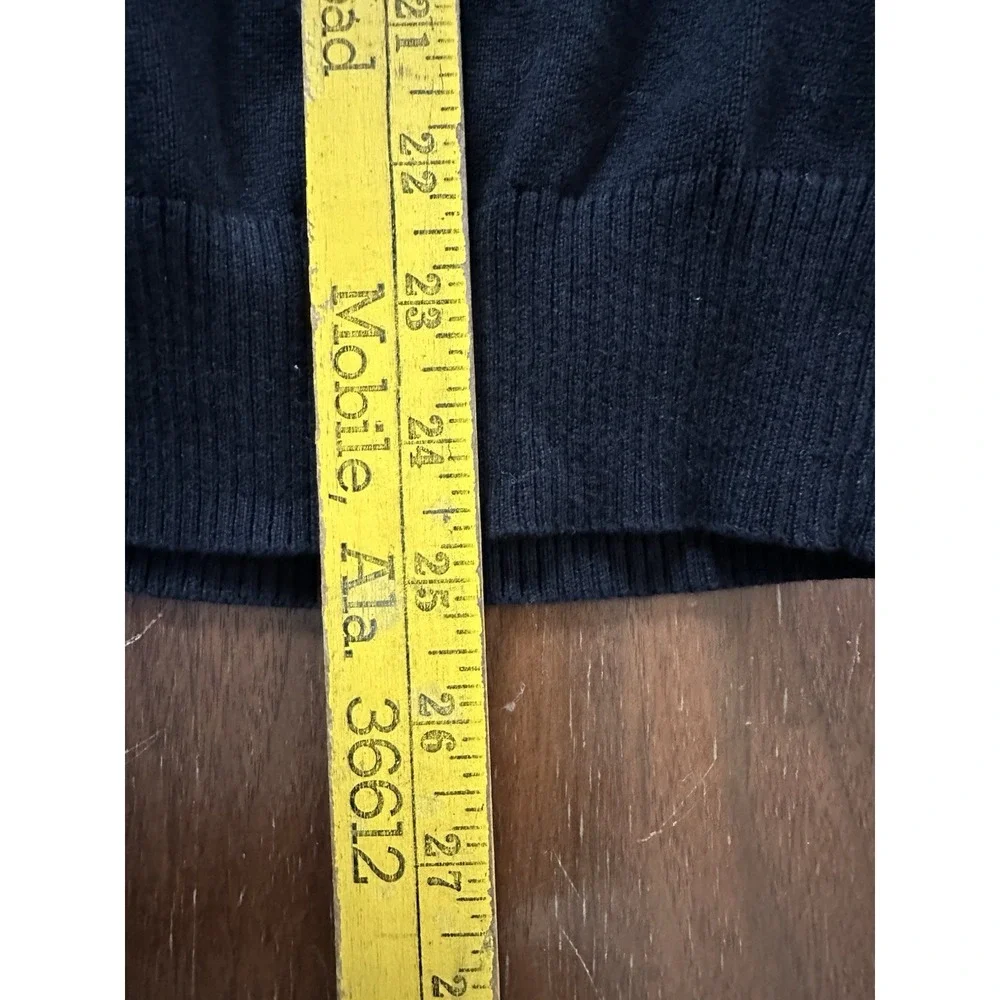 Jos A Bank Traveler Sweaters Men's Large Set‎ Of Two Pima Cotton V-Neck